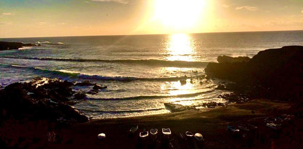 Playa Chica Apartment プエルト・デル・カルメン エクステリア 写真